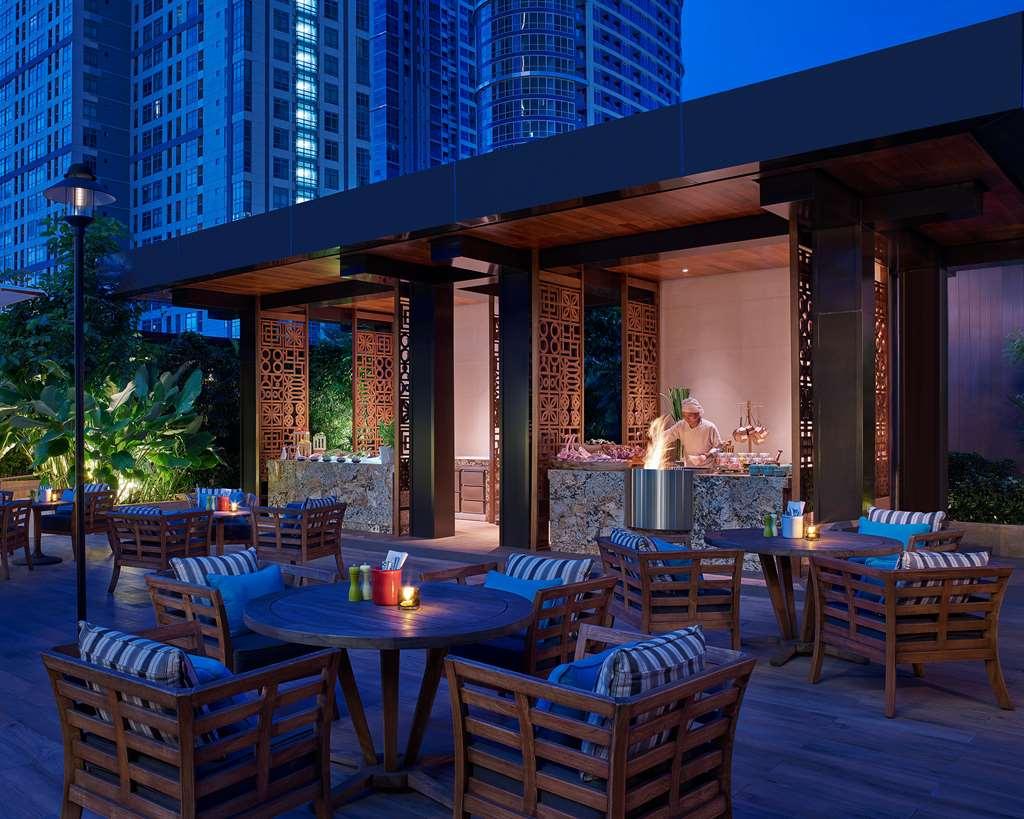 Grand Hyatt Manila Hotel Restaurant photo